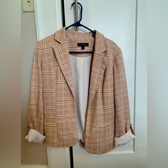 Hawthorn plaid, tan blazer with satin lining. - Picture 1 of 2